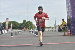 BIB: 0034
                            <button type="button" onclick="openModal(4922680)" class="btn btn-primary btn-sm float-right btn-popup" data-toggle="modal" data-target=".modal-high-quality">
                        <i class="fas fa-shopping-cart"></i> Add to Cart
                    </button>
                                            <button type="button" onclick="isThisMe(4922680, true)" class="btn btn-success btn-sm float-right btn-popup btn-isme hidden" data-toggle="tooltip" data-placement="bottom" title="นี่คือรูปของคุณใช่ไหม คลิกที่นี่เพื่อเอาเข้าอัลบั้ม">
                        <i class="fas fa-plus"></i> Add to album
                    </button>
                    <button type="button" onclick="isThisMe(4922680, false)" class="btn btn-warning btn-sm float-right btn-popup btn-isnotme hidden">
                        <i class="fas fa-ban"></i> Remove from album
                    </button>